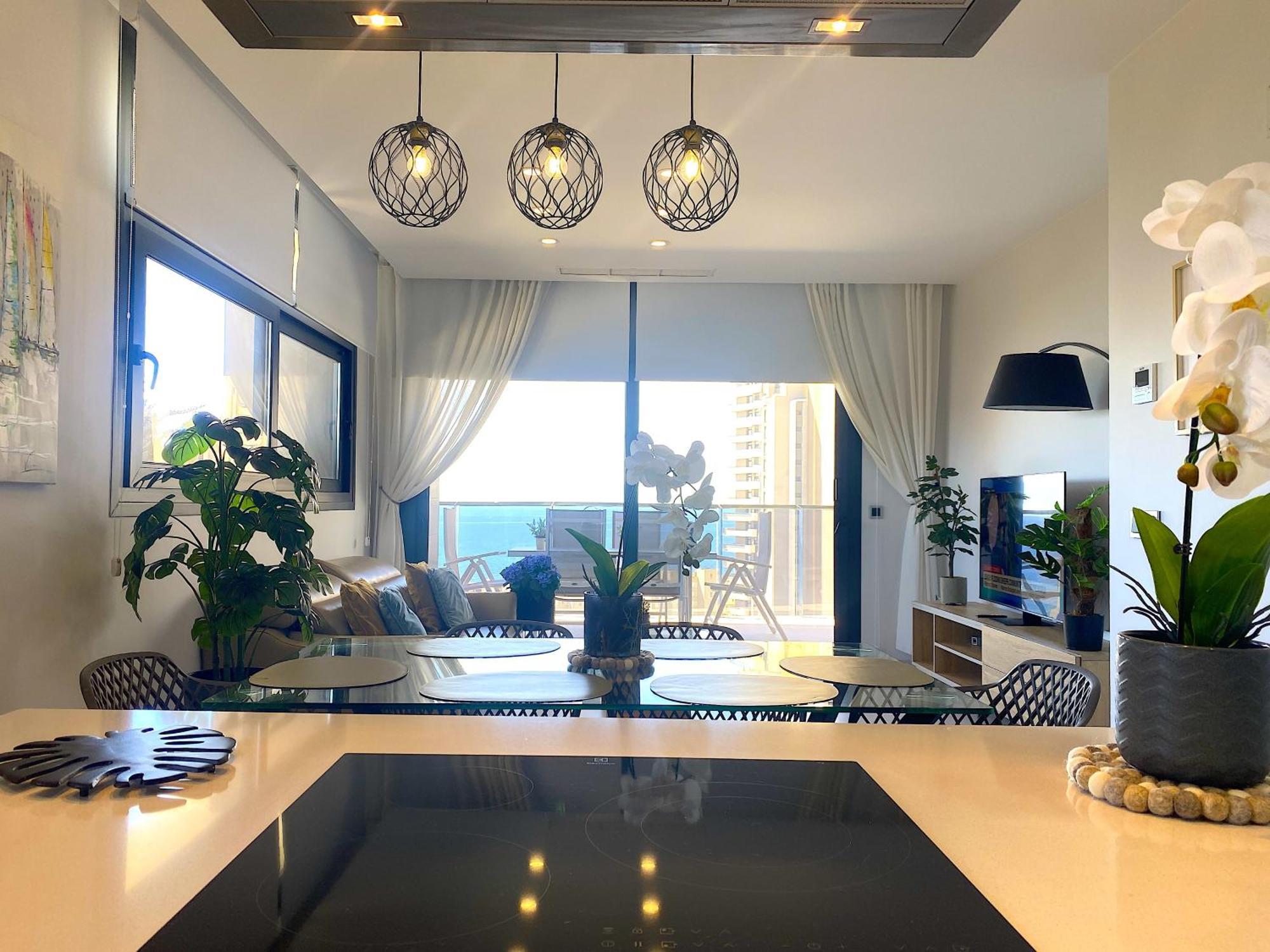 Lujoso Apartament Con Impresionantes Vistas Al Mar Benidorm Bagian luar foto