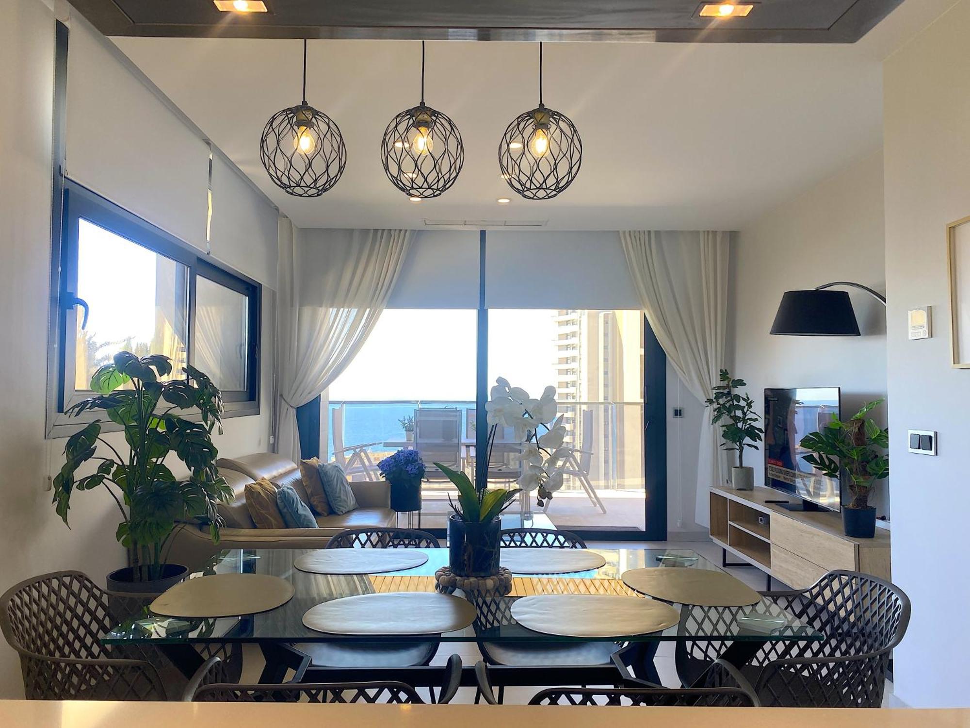 Lujoso Apartament Con Impresionantes Vistas Al Mar Benidorm Bagian luar foto