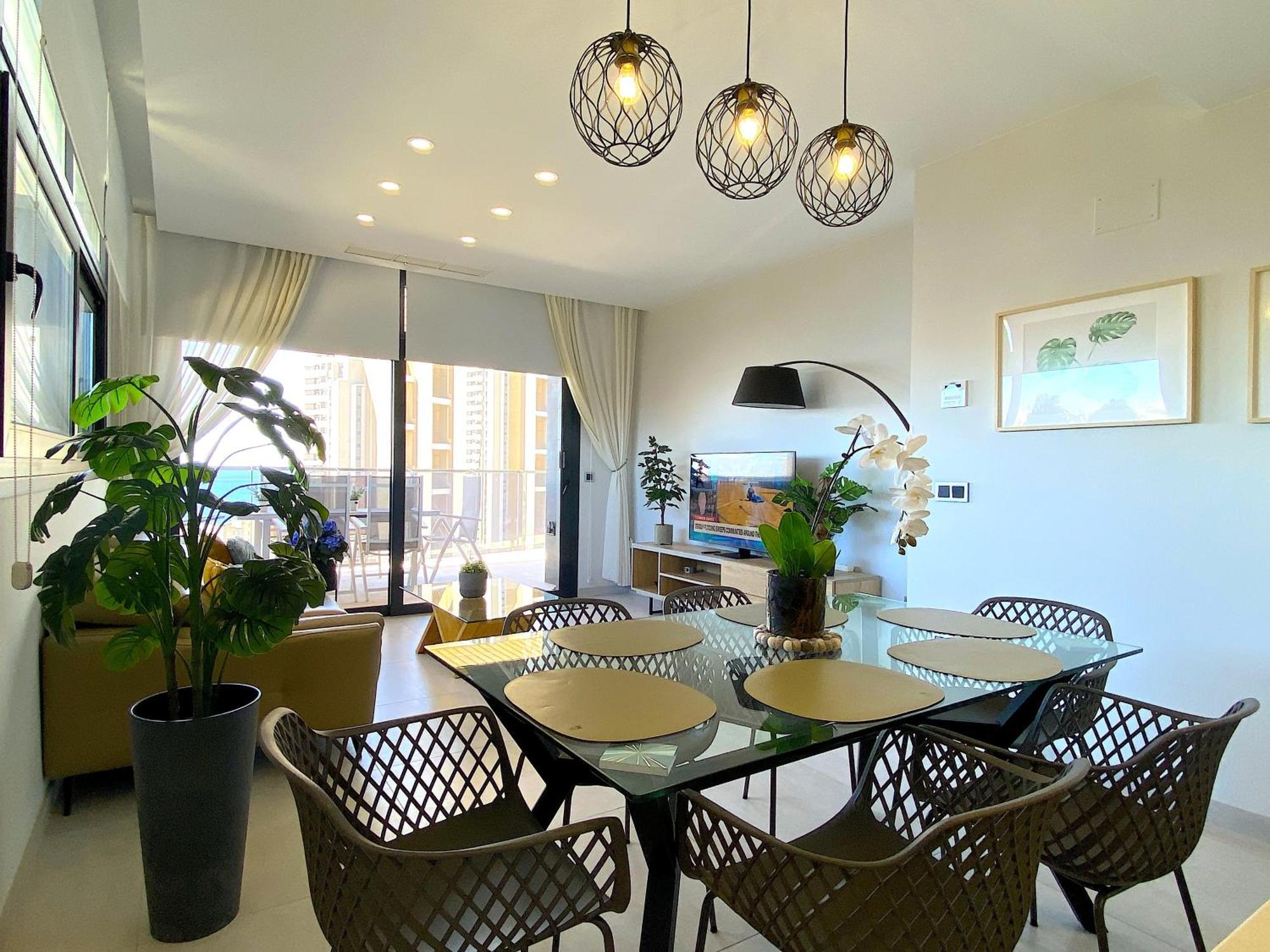 Lujoso Apartament Con Impresionantes Vistas Al Mar Benidorm Bagian luar foto
