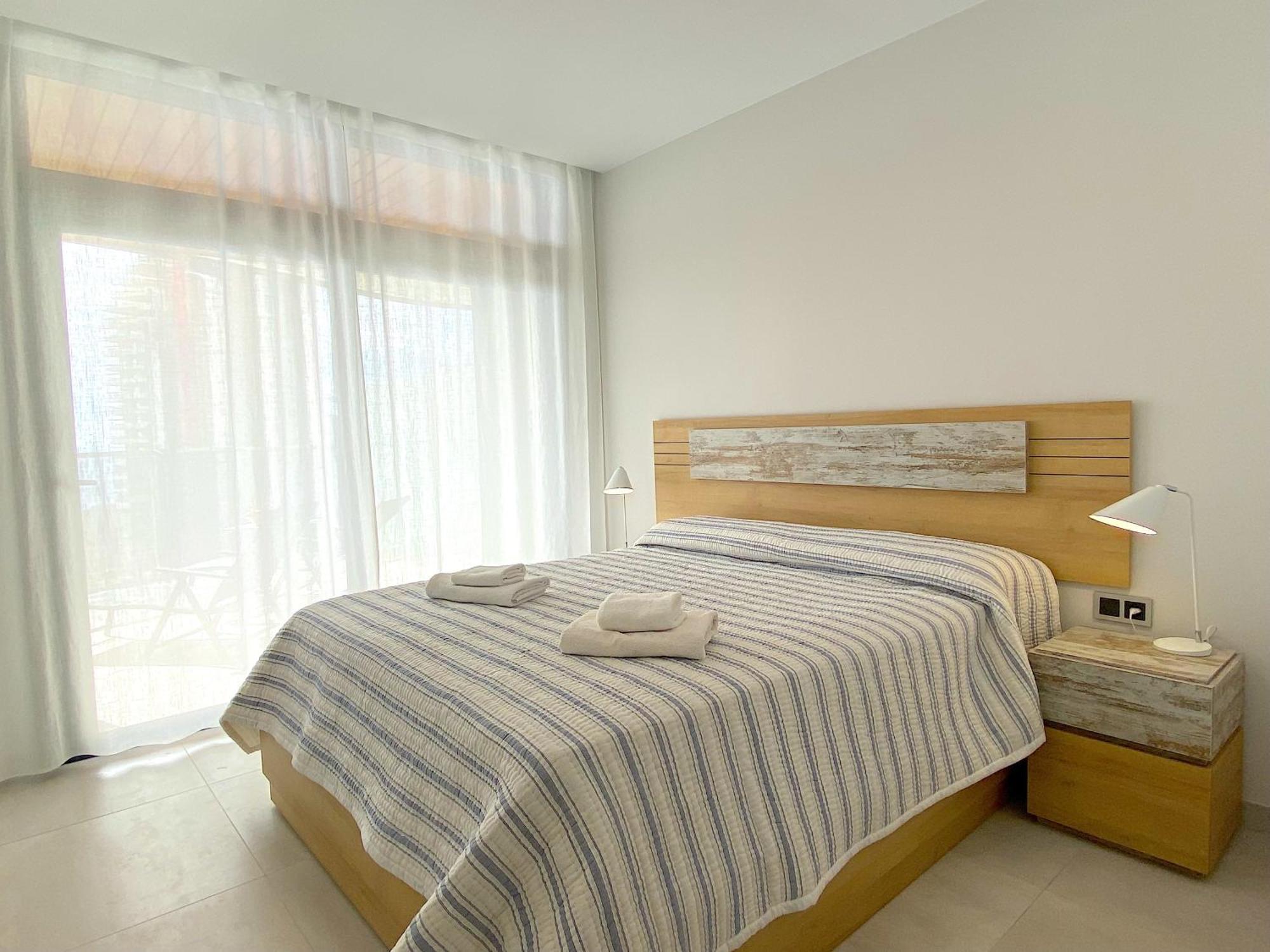 Lujoso Apartament Con Impresionantes Vistas Al Mar Benidorm Bagian luar foto