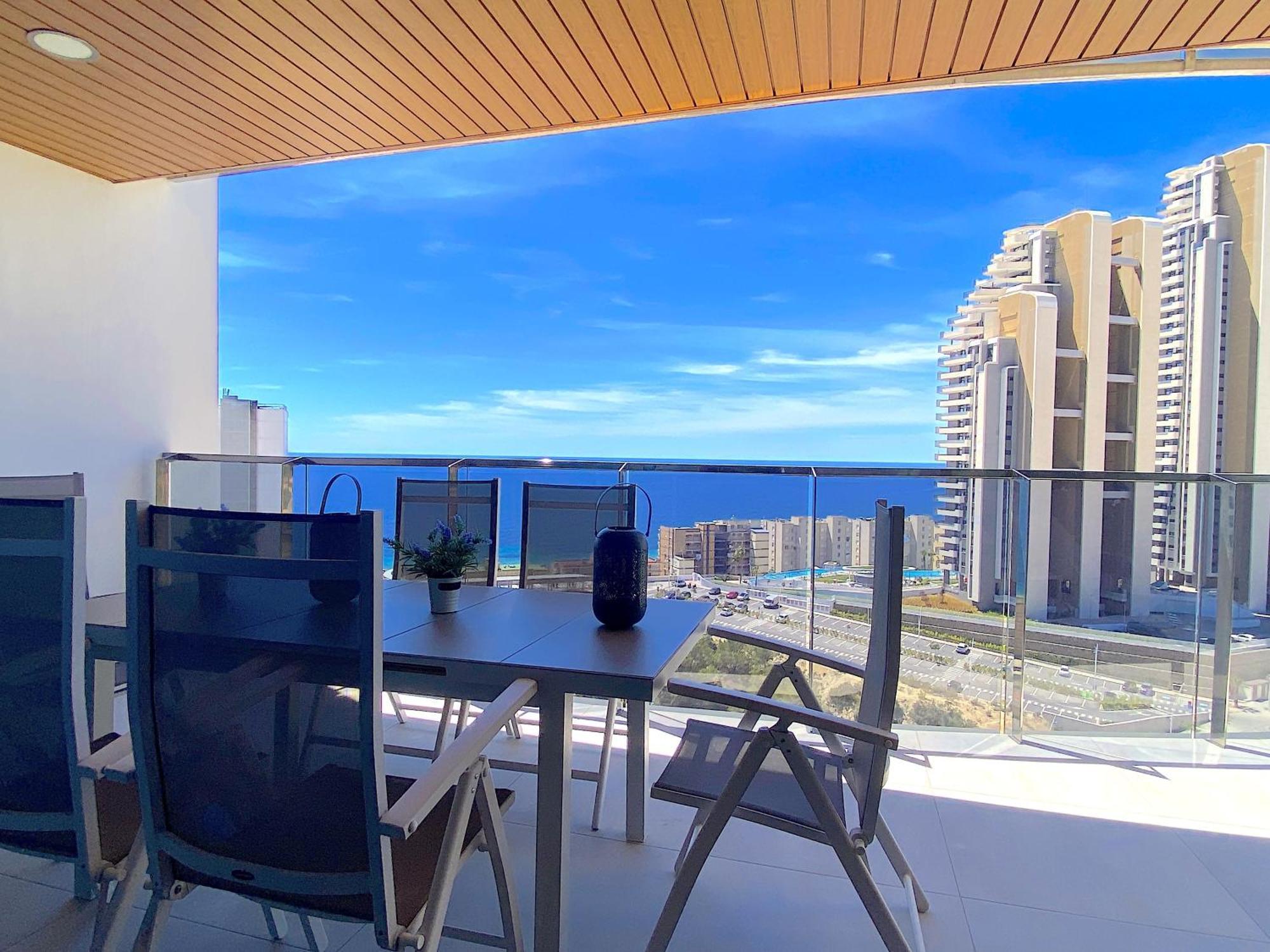 Lujoso Apartament Con Impresionantes Vistas Al Mar Benidorm Bagian luar foto