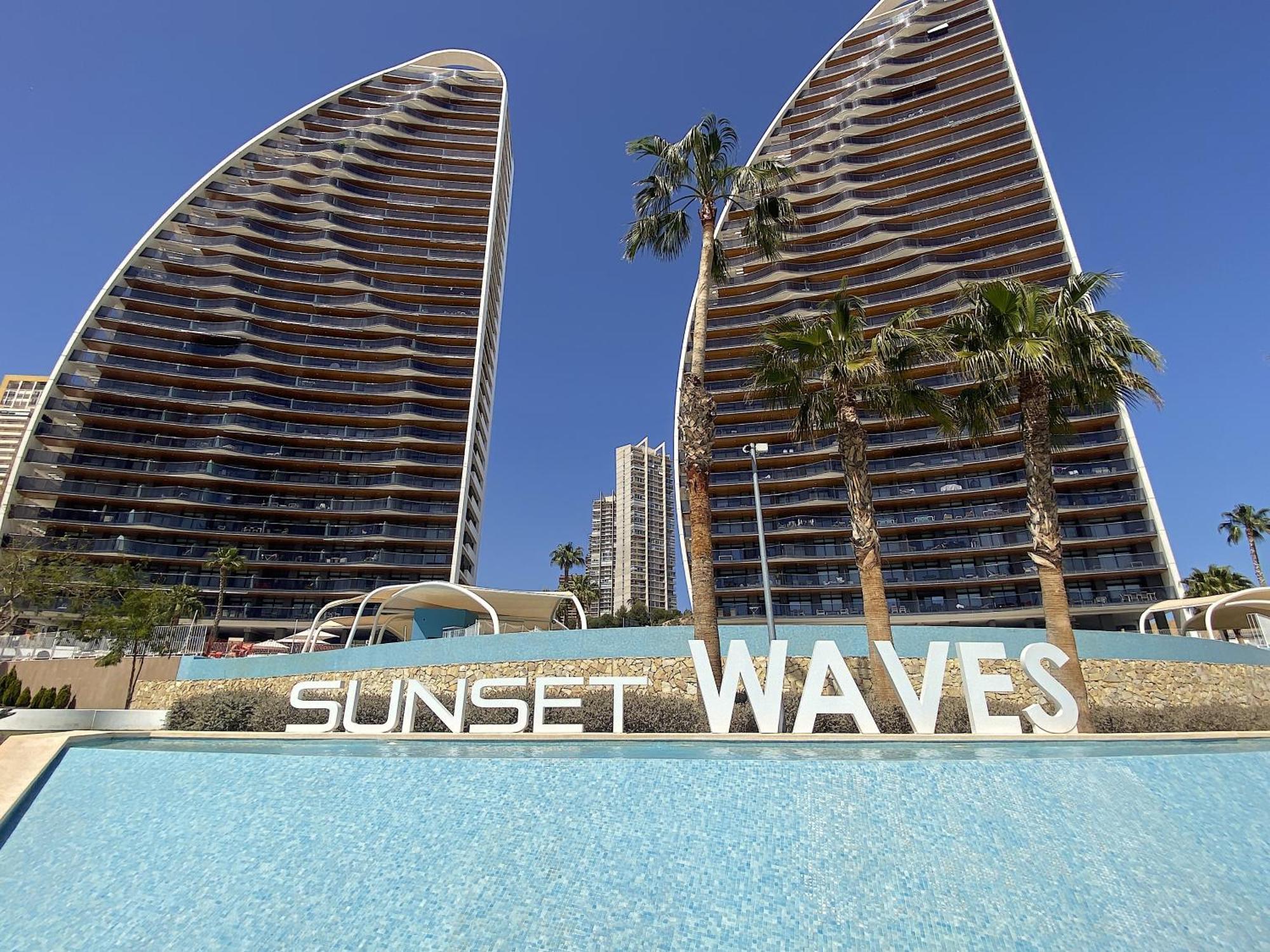 Lujoso Apartament Con Impresionantes Vistas Al Mar Benidorm Bagian luar foto
